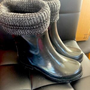 Juicy Couture Rain Boots
